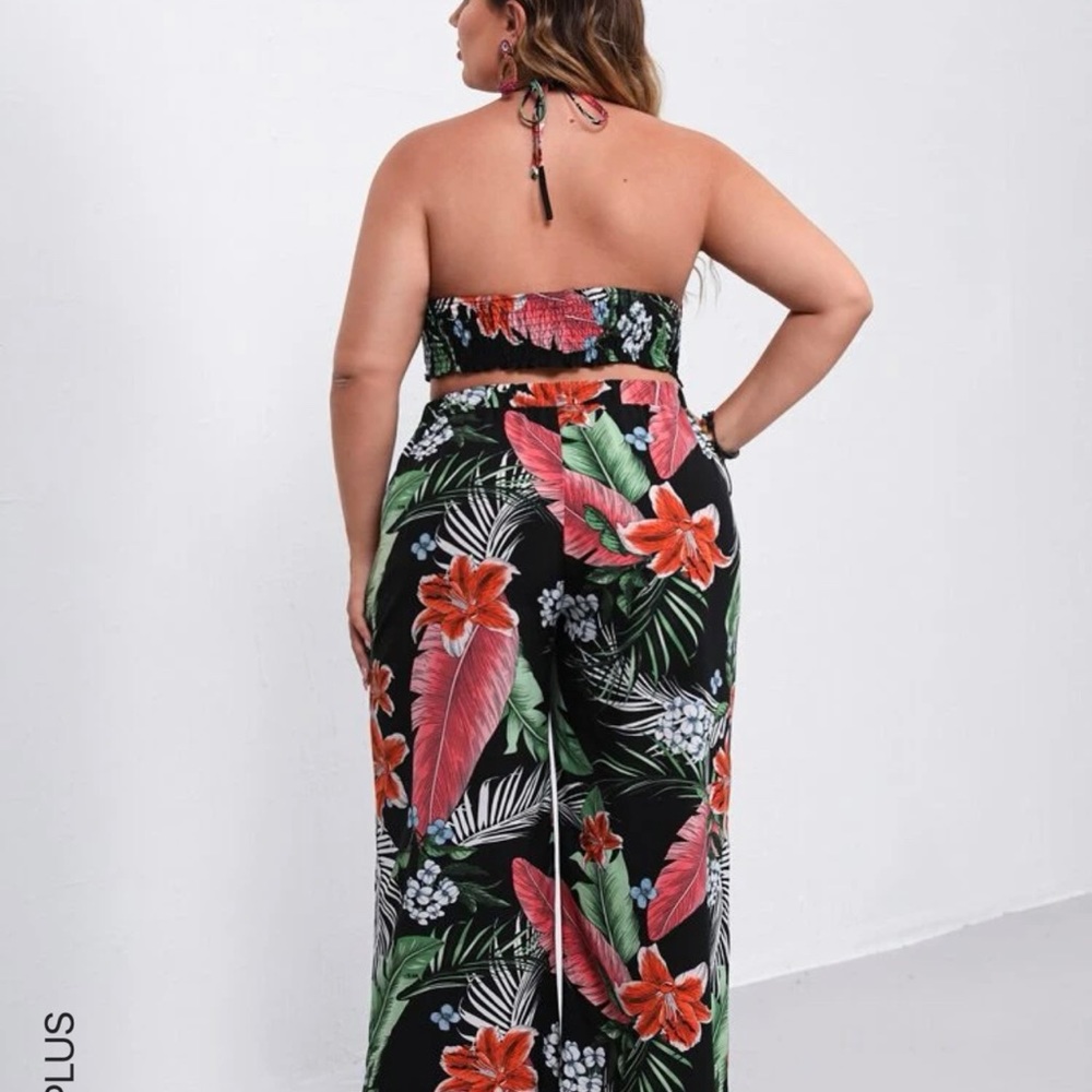Jumpsuit with wide legs